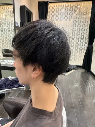 カラー ナチュラルヘア 神田一瑳のヘアスタイル