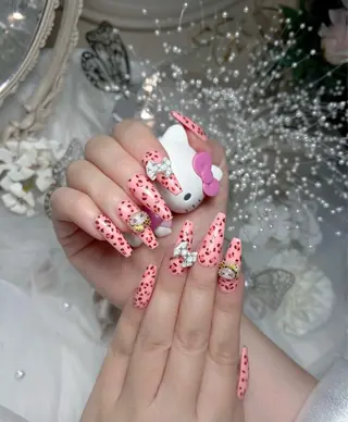 ネイル Naa Nailのネイルデザイン