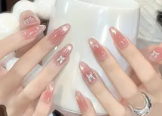ネイル Pure&Rich Nailのネイルデザイン
