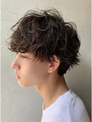 カラー パーマ メンズ 曲がる縮毛矯正/メン ズカット髪質改善のヘアスタイル
