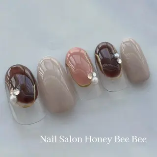 ネイル Nail salon Honey Beeのネイルデザイン