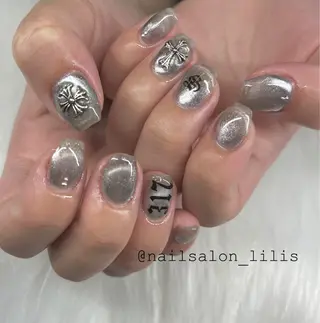 ネイル nailsalon Lilisのネイルデザイン