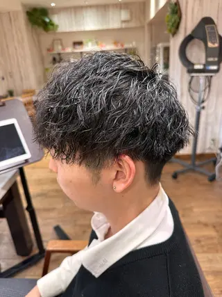 パーマ メンズ BeginningS ✂️Shunpeiのヘアスタイル