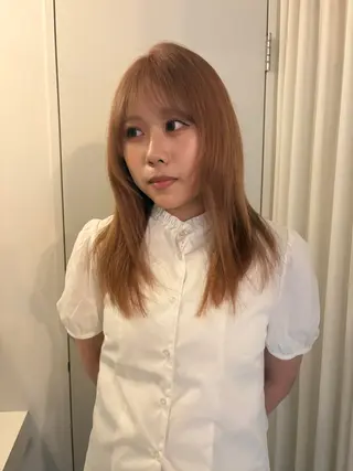 ロング カラー 山内 めいのヘアスタイル