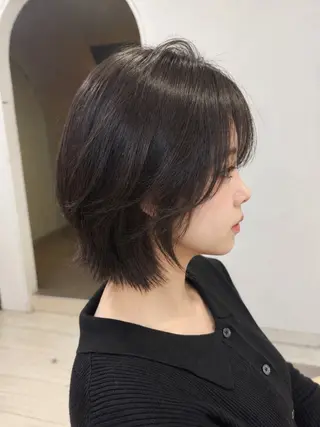 ミディアム 杉浦 悠月のヘアスタイル