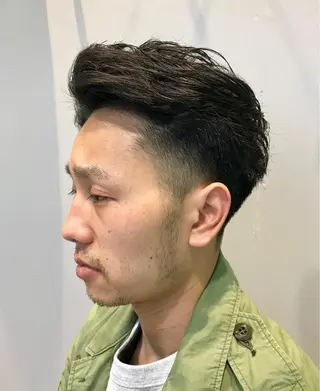 ショート メンズ 山下 亮輔のヘアスタイル