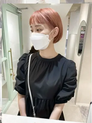 ショート カラー ひかり HAZELのヘアスタイル