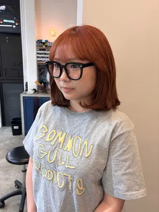 セミロング miyabi🌙 大阪／梅田艶カラーのヘアスタイル