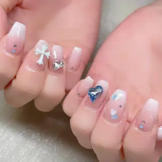 ネイル Nailist suzuのネイルデザイン