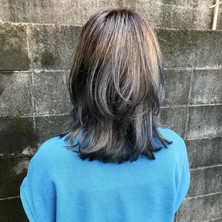 ミディアム カラー 中川 竜誠のヘアスタイル