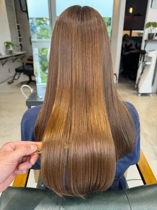 ロング カラー ダブルカラーが得意 髙木千惺/大須のヘアスタイル