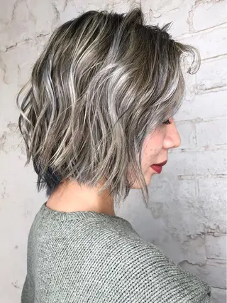 ミディアム カラー welring hair salonのヘアスタイル