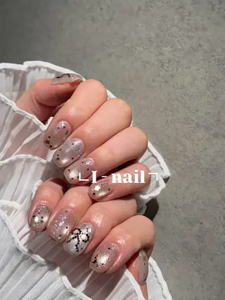 ネイル I-nailロング /ワンホン/キラキラのネイルデザイン