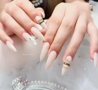 ネイル HIN NAILのネイルデザイン