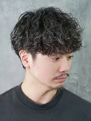 パーマ メンズ 横田 優波のヘアスタイル