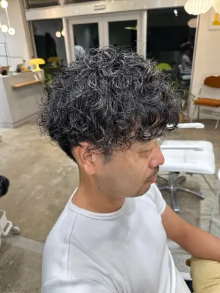 ショート Sabby氏川洸希 パーマのヘアスタイル