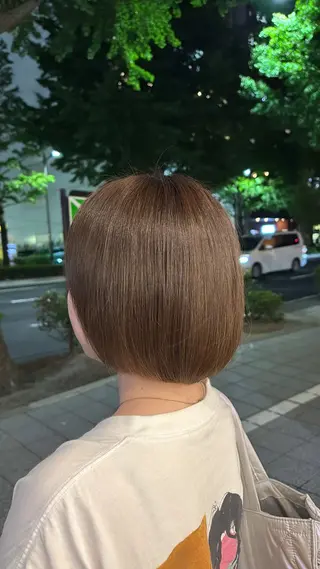 ショート カラー 🍓ブリーチカラー 🎀nene🍓のヘアスタイル