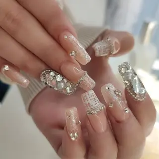 ネイル RUNWAY のネイルデザイン