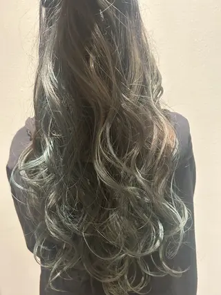 ロング カラー ボブ&寒色🎐ᩚ 短髪 COCOROのヘアスタイル