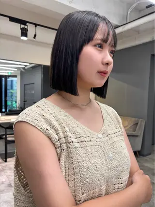 カラー 真下 瑞歩のヘアスタイル