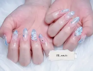 セミロング 28nails .thaoのネイルデザイン