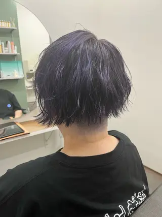 ショート カラー 下野 悠也のヘアスタイル
