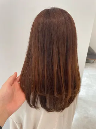 セミロング カラー moi Blanc/ Aoyagiのヘアスタイル