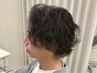 ショート センターパート 韓国ヘア・綾也のヘアスタイル
