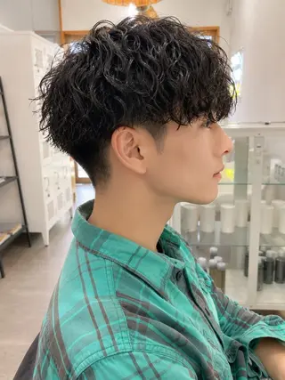 パーマ 松谷 遼のヘアスタイル