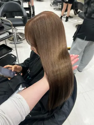 ロング カラー ヘアアレンジ 韓国レイヤー＆ピンク 艶髪🩶maikoのヘアスタイル