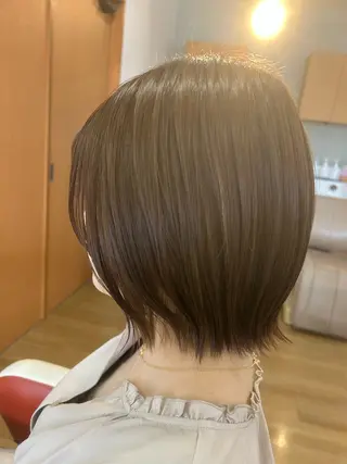 ミディアム 佐藤 帆春のヘアスタイル
