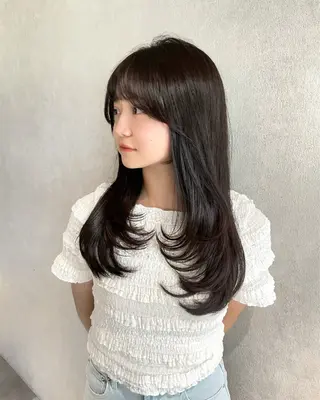 ロング カラー レイヤーカット 韓国ヘアayameのヘアスタイル