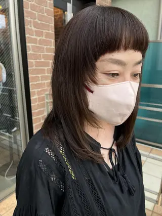 セミロング カラー パーマ ヘアアレンジ メンズ キッズ ネイル マツエク・マツパ アイブロウ 久木原 ゆりのヘアスタイル