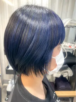 ショート カラー Li'a【リア】 ANNAのヘアスタイル
