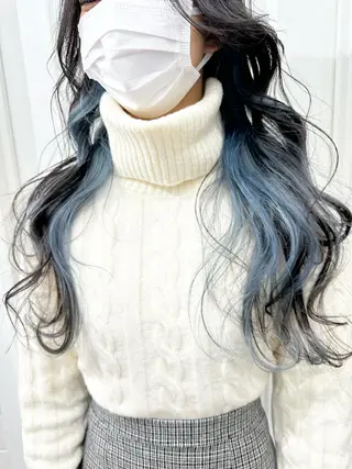 ロング カラー kai .のヘアスタイル