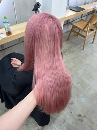 ロング カラー HONOKA/ ハイトーン艶カラーのヘアスタイル