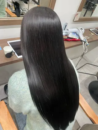 ロング ルナ🫐縮毛矯正 🫐髪質改善のヘアスタイル