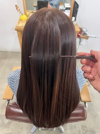 ロング 三島 有佳里のヘアスタイル