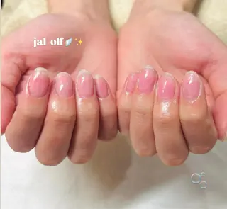 ネイル airi ⭑ ⸝⸝のネイルデザイン