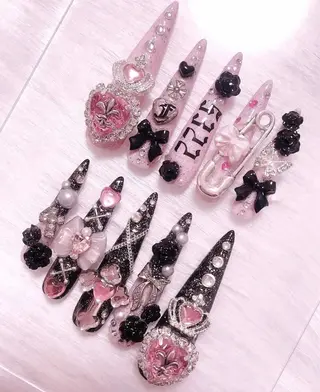 ネイル Lee Nailsのネイルデザイン
