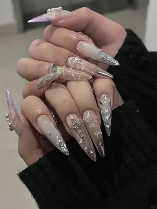 ネイル Chiee Bling.Nailのネイルデザイン