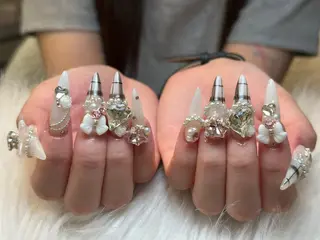 ネイル NIE NAIL Luxeのネイルデザイン