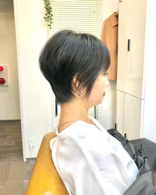 ショート 小島 佳明のヘアスタイル