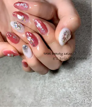 ネイル LAVISH 大和店 🤱子連れ大歓迎のネイルデザイン