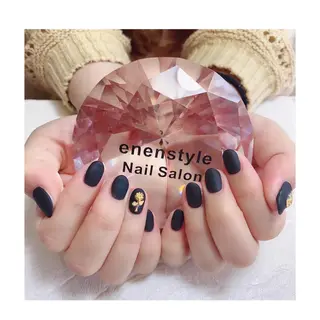 ミディアム ネイル 🐾enen style 🐾のネイルデザイン