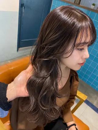 ロング 🩵盛れる顔周りヘア EMI🩵のヘアスタイル