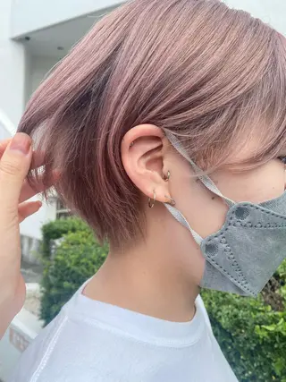 ショート カラー MANAMI 🥀ウルフカットのヘアスタイル