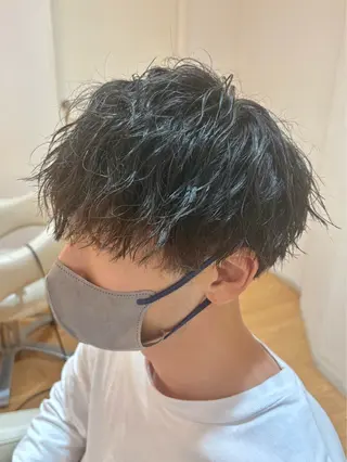 パーマ メンズ レイヤー/艶カラー 奥野恭平のヘアスタイル