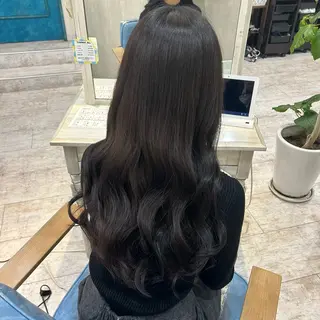ロング カラー 🫧透け感⋆艶髪💎 山口アヤカのヘアスタイル