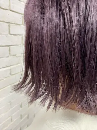 ショート カラー LUXBE LUCEのヘアスタイル